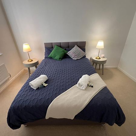 Spacious Modern 4Bd House Kingston upon Hull Extérieur photo